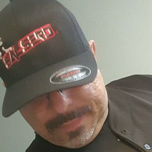 Meet your Posher, Adrian